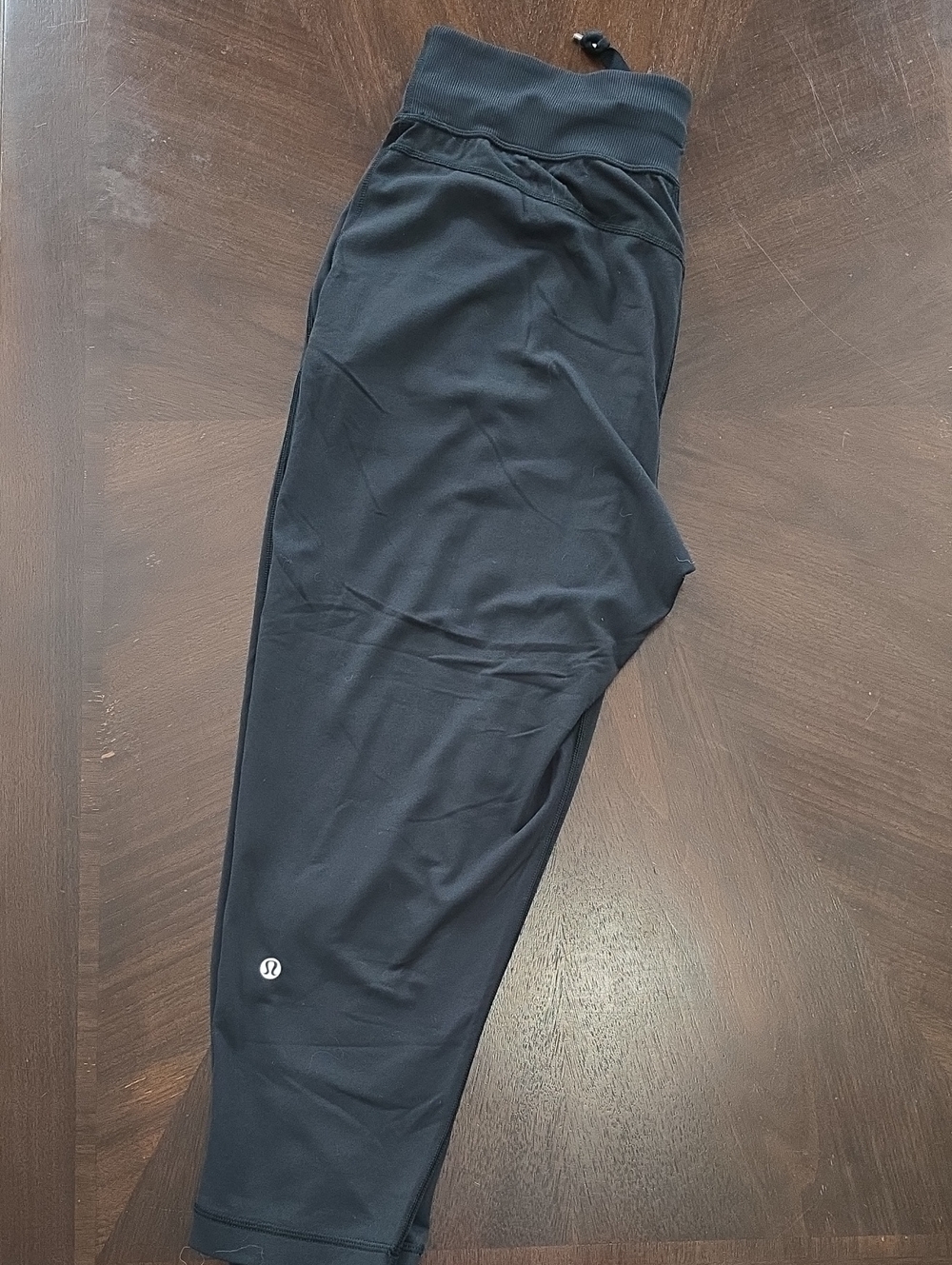 Black Lulu Performance Cropped Jogger Pants